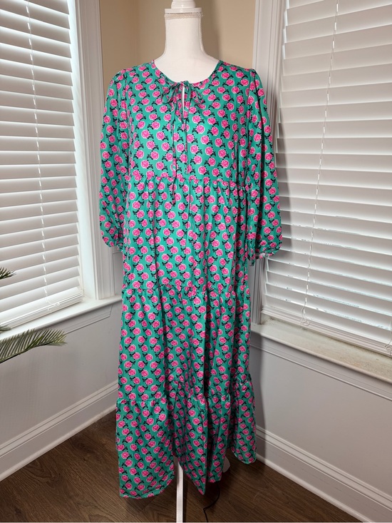Dresses & Skirts - Green Floral Tie-Neck Maxi Dress with Pink Print